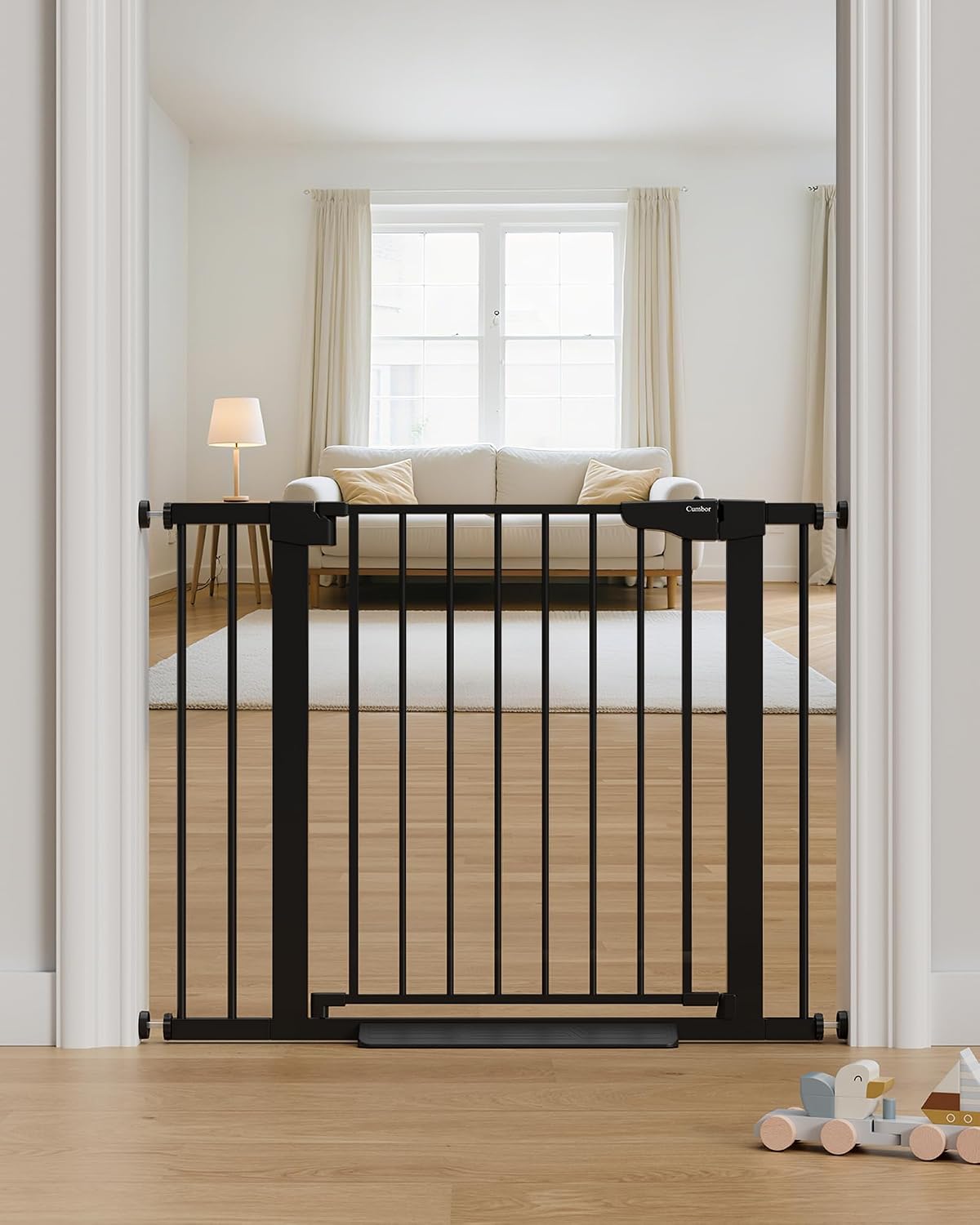 Cumbor 29.7-40.6″ Baby Gate for Stairs, Mom’s Choice Awards Winner-Dog Gate for Doorways, Pressure Mounted Auto-Close Pet Gates for Dogs Indoor, Safety Child Gate with Easy Walk Thru Door, Black