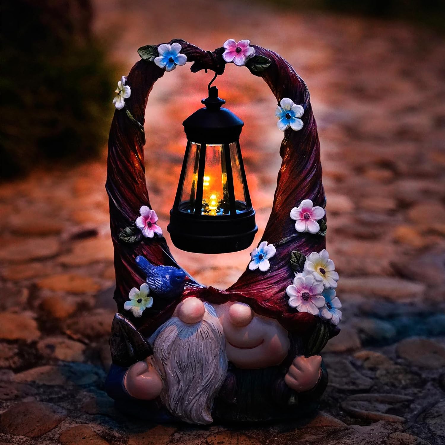 Joint Honglin Solar Garden Gnome Statue with Hanging Lantern – Dual Gnome Couple Figurine with Flower Arch, Waterproof Resin Yard Art Decor for Patio, Lawn, Porch, Whimsical Gardening